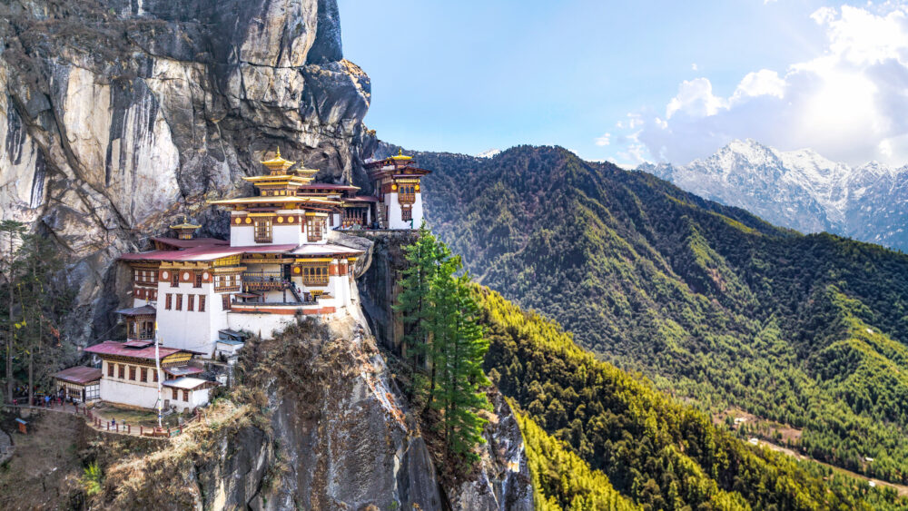 Bhutan Tigernest international reisen bucher travel dierikon 01